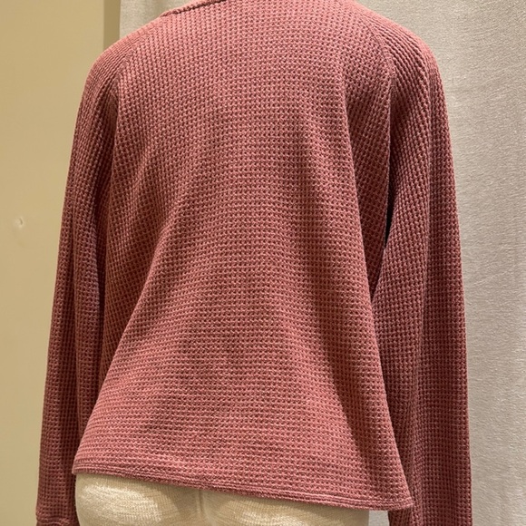 Shirt - Picture 4 of 5